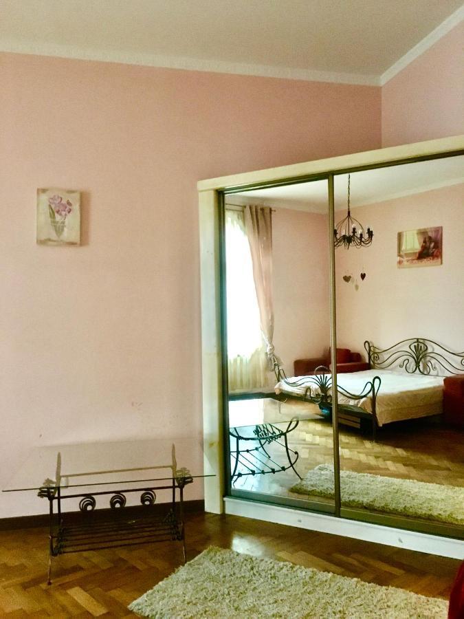 Lviv'S Prospekt Shevchenka Apartments Exteriér fotografie